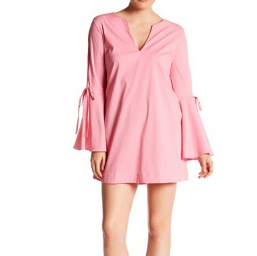 SOCIALITE bell sleeve dress NWOT